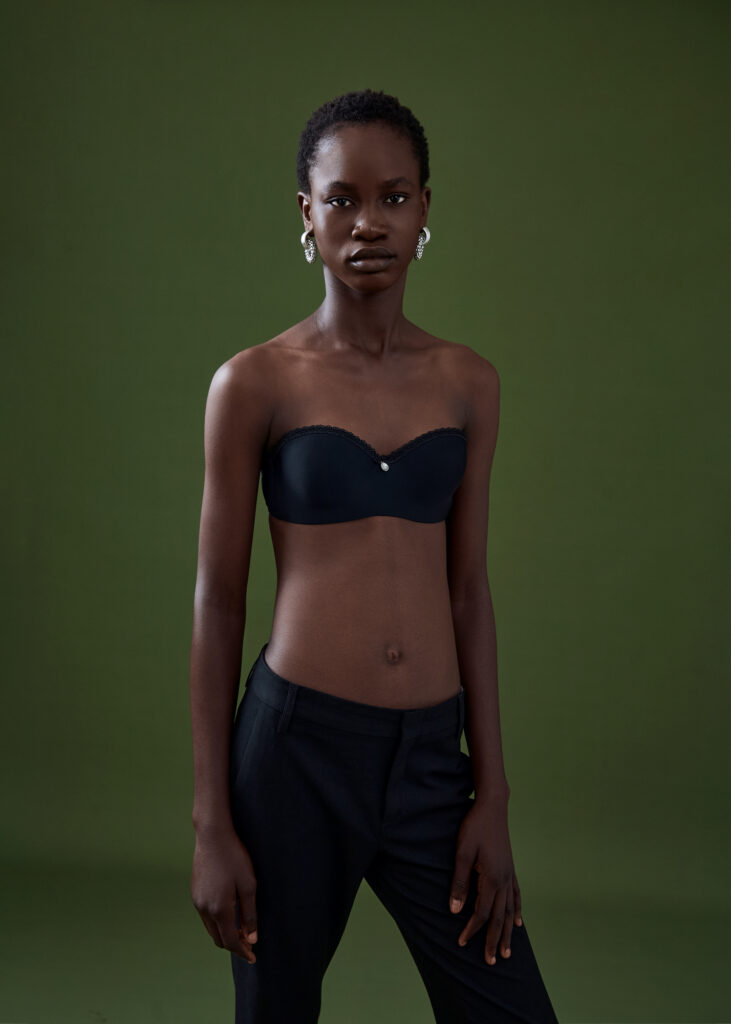 a black female model